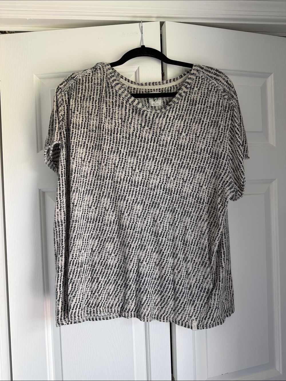 Free People Women's Short Sleeve Printed Crewneck Top - Black & White